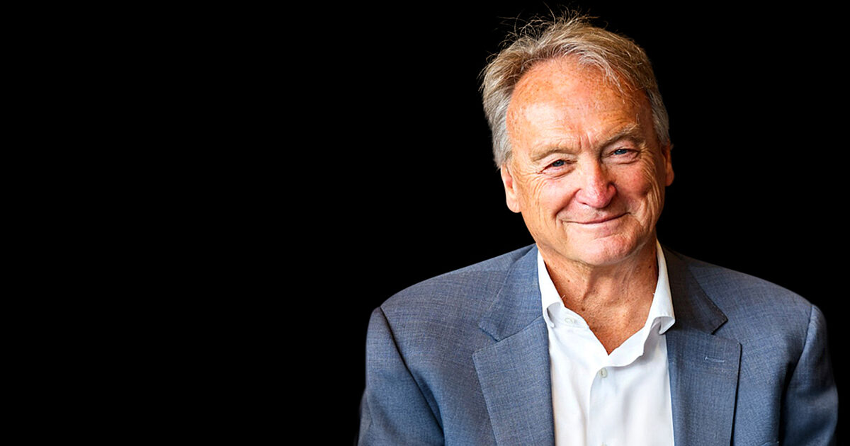 Book Brian Cook for your next event | Saxton Speakers