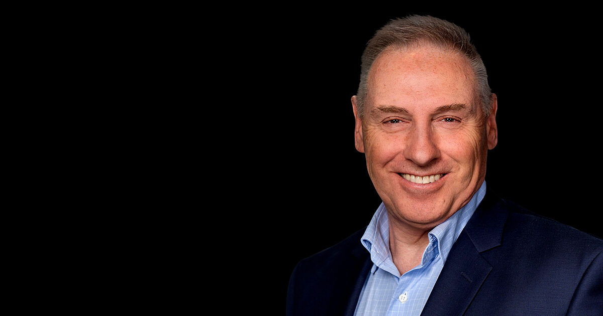 Book Ron Gauci for your next event | Saxton Speakers